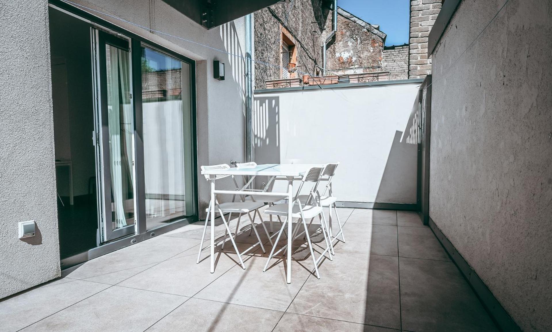 Wake Up Esch City Exterior foto